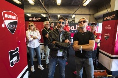 Carl Fogarty - Box - Aruba.it Racing - Ducati